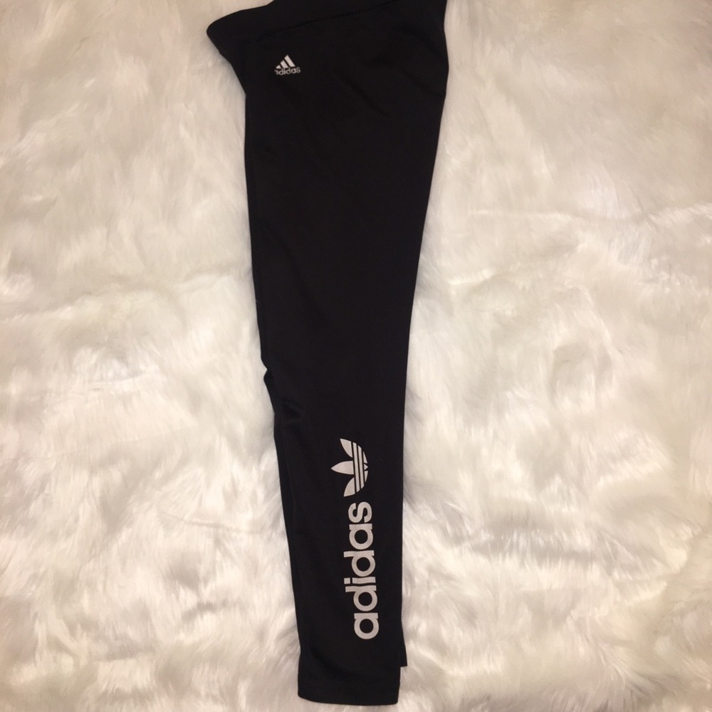 Sold!! Adidas Leggings size Small